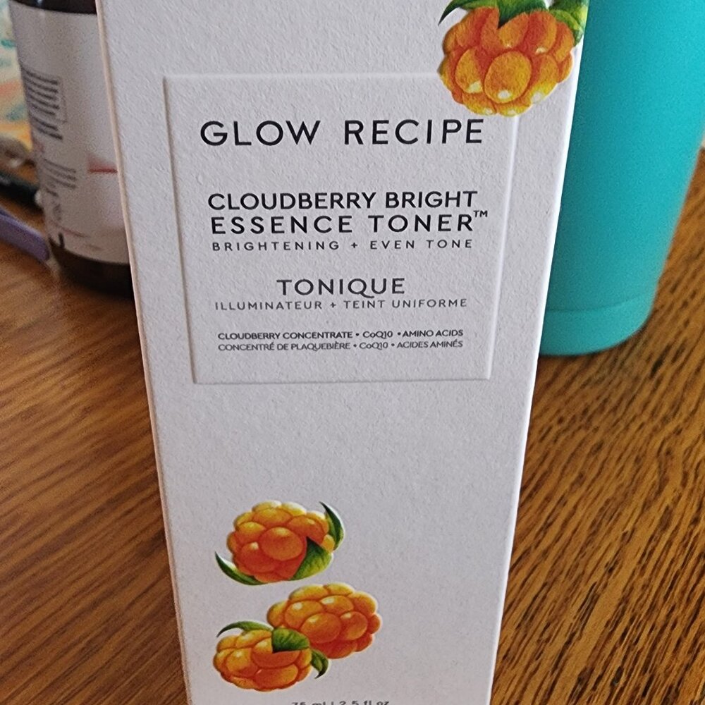 Glow Recipe Cloudberry Bright Essence Toner